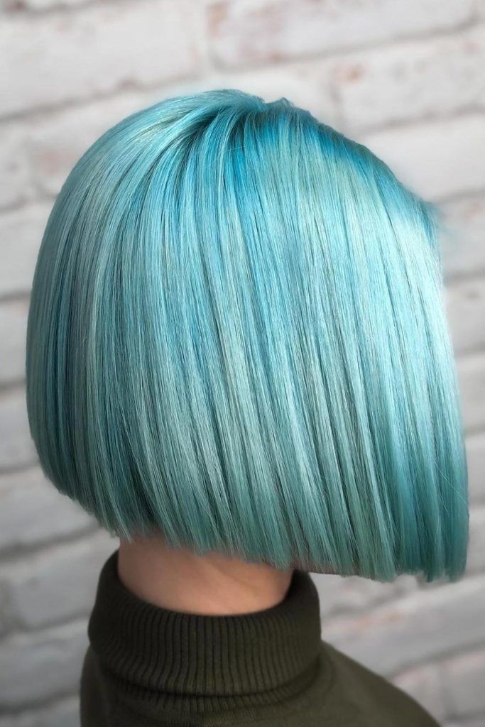 Bright Blunt Style For Short Straight Hair