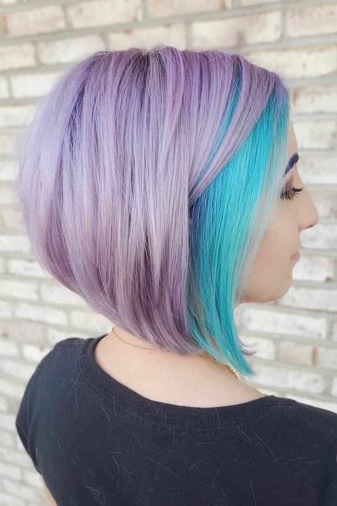 Edgy Lavender Short Hairstyle With Aqua Tones