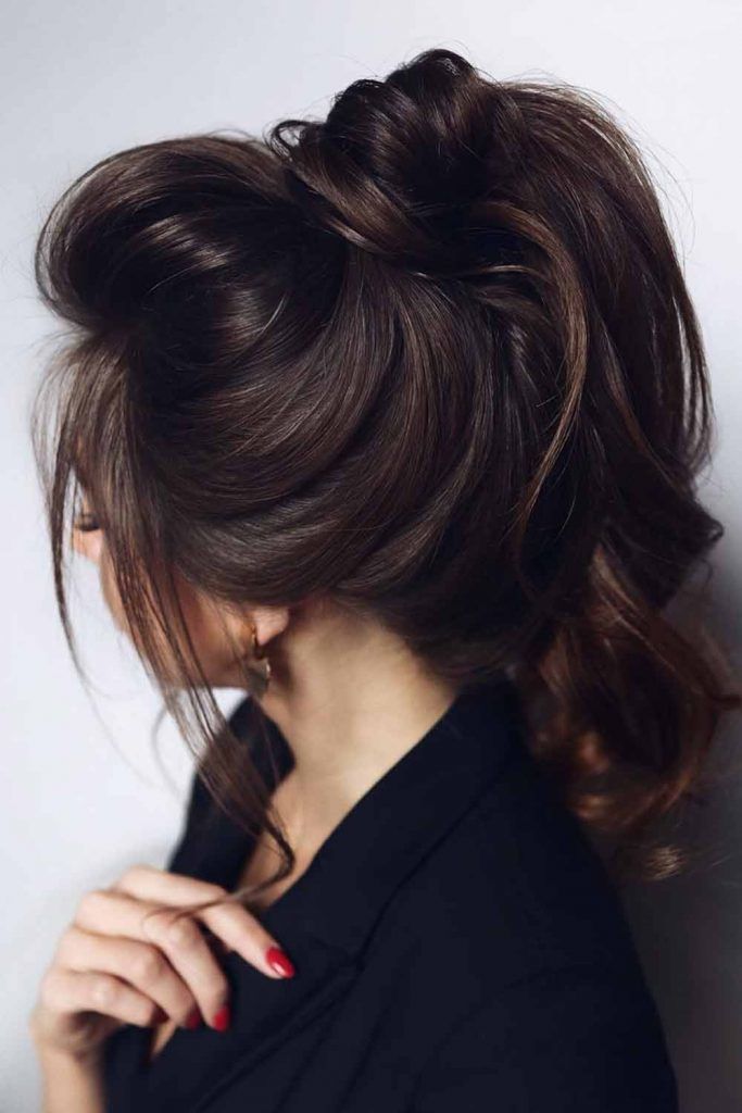 Simple And Cute Messy Ponytail
