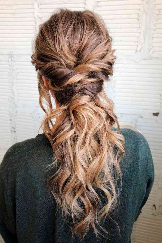 Messy Twisted Ponytails #twistedhairstyles #easyhairstyles