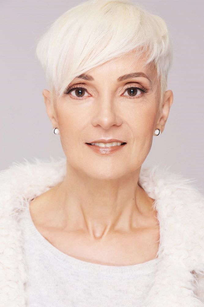 Long Side Bang Pixie #pixie #hairstylesforwomenover50