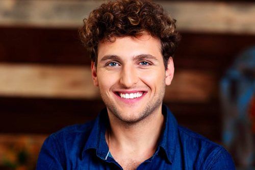 Curly Hair Men Love To Show Off Today: Tips, Tricks And Style Ideas